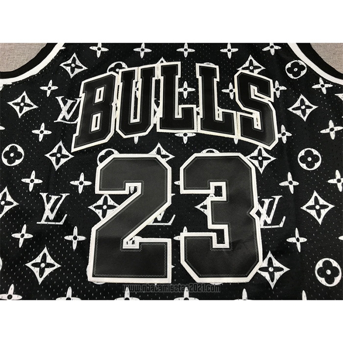 Camiseta Chicago Bulls x LV Michael Jordan #23 Mitchell & Ness 1997-98 Negro